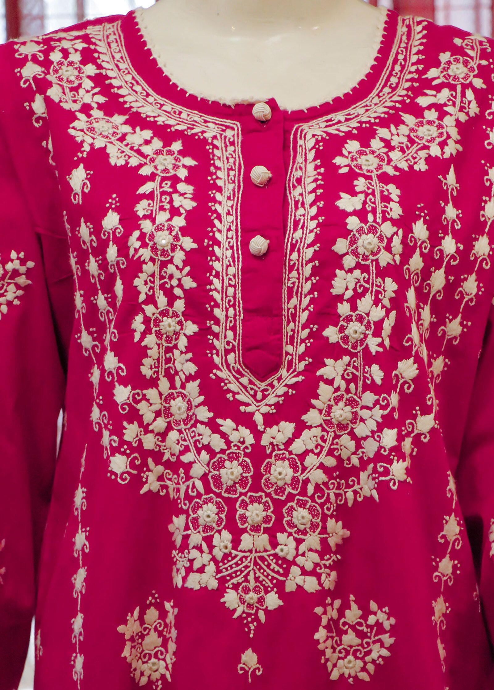 Mesmerizing-Florals-B2